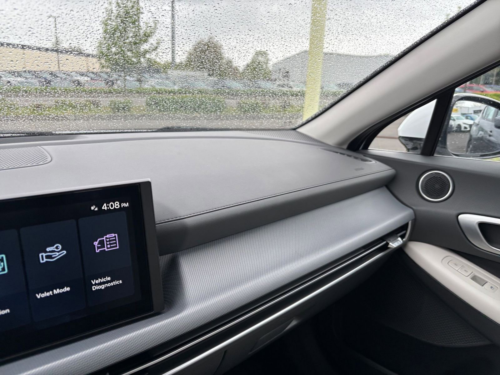 Used 2025 Hyundai Sonata SEL FWD image 35