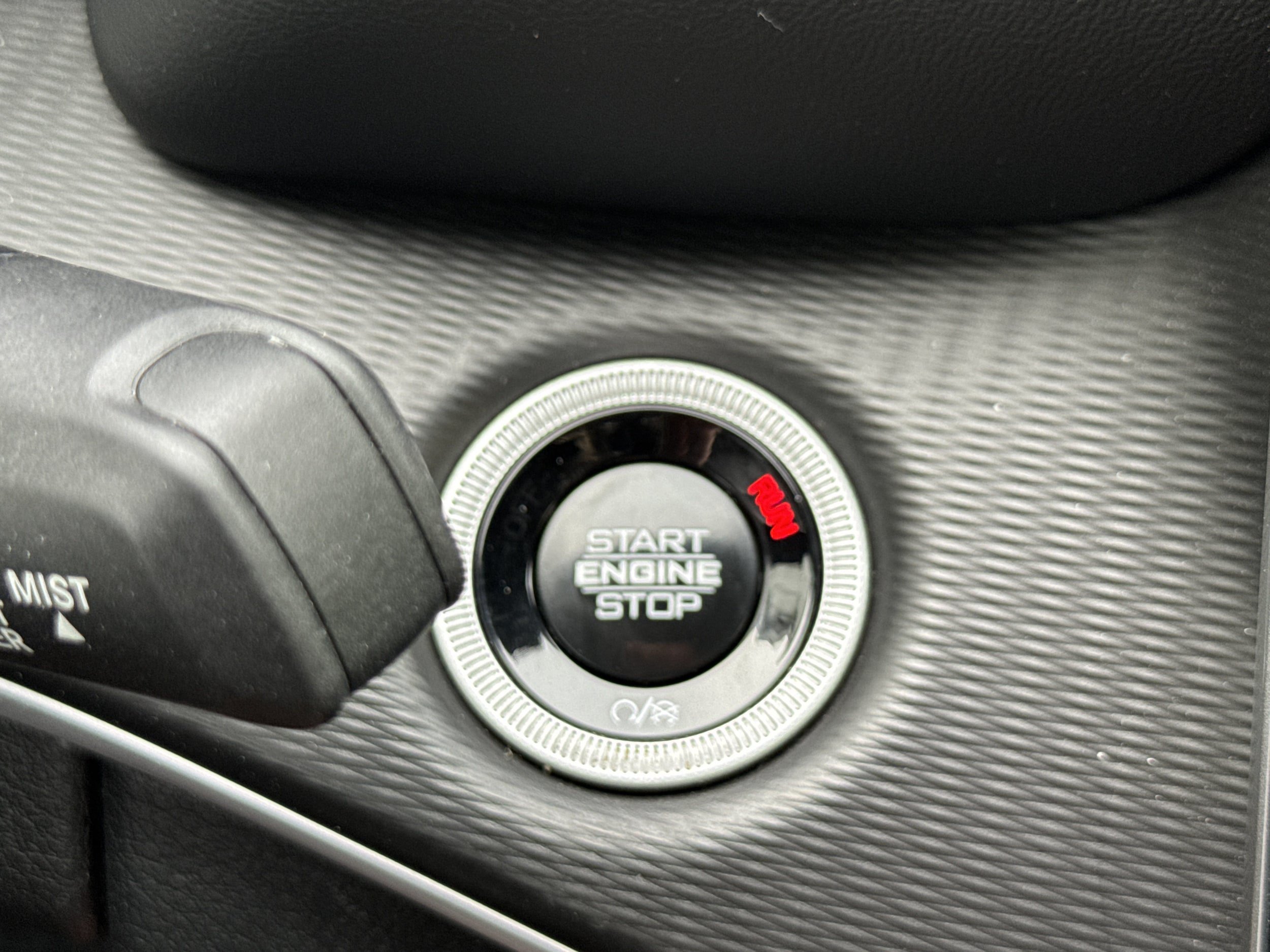 Used 2024 Jeep Grand Cherokee Altitude AWD/4WD image 19