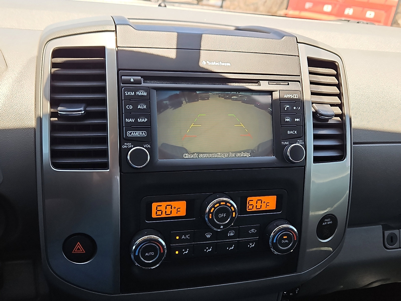 Used 2019 Nissan Frontier SL RWD image 16