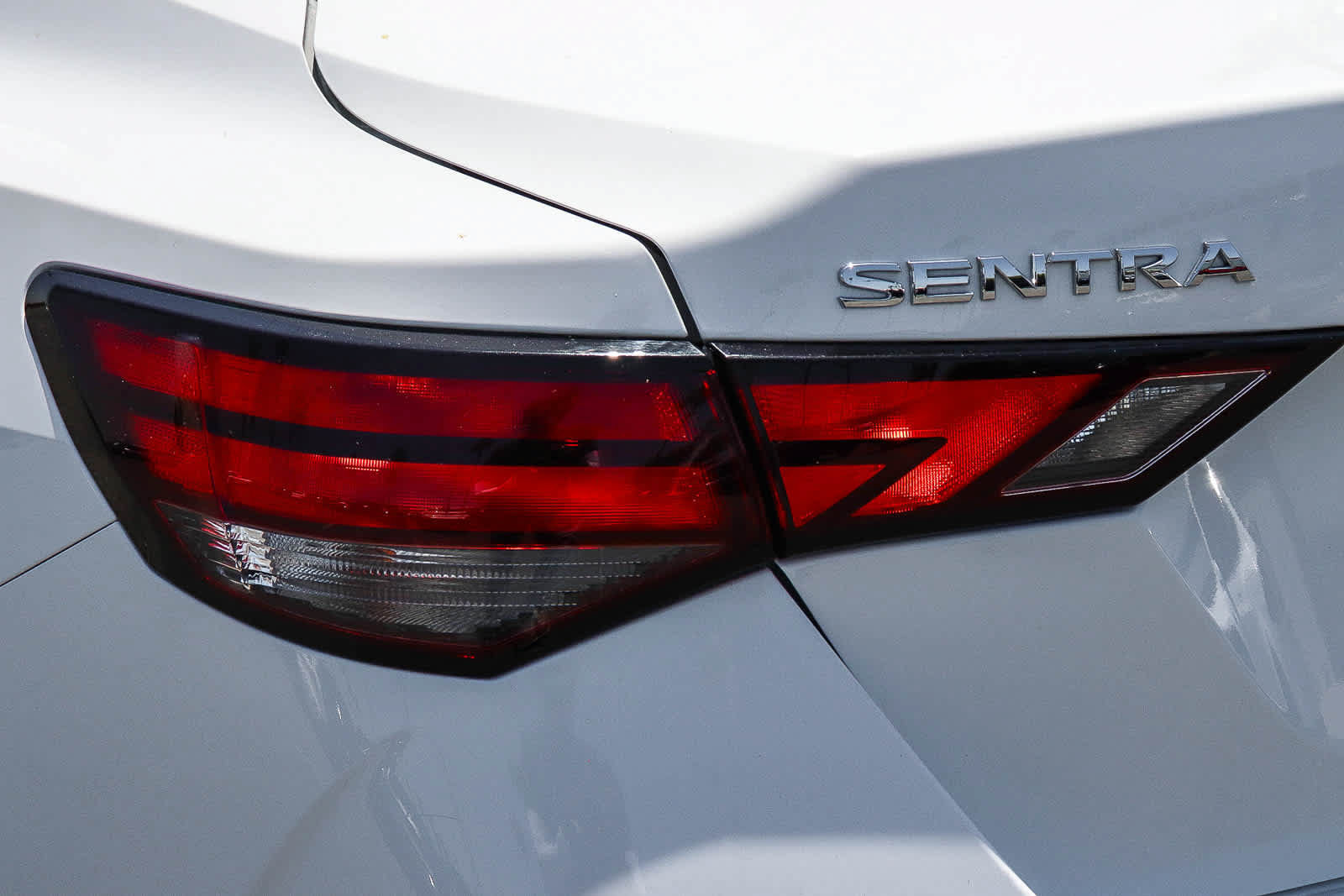 Used 2024 Nissan Sentra S FWD image 11