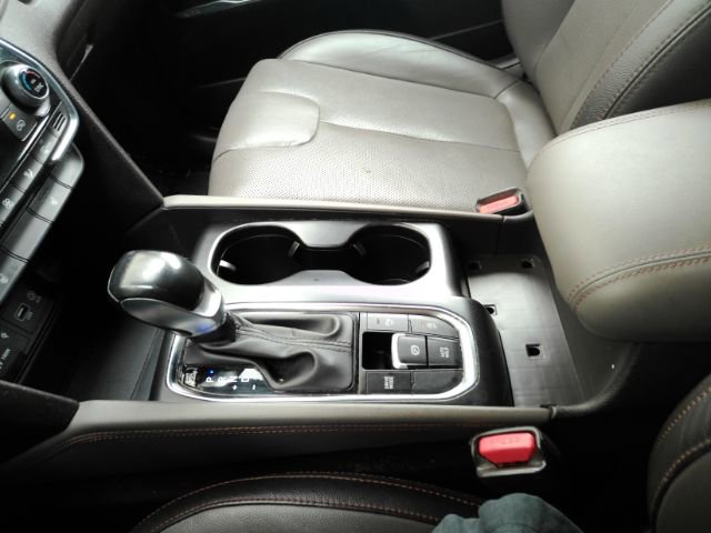 Used 2020 Hyundai Santa Fe SEL w/ Convenience + Premium Package FWD image 45