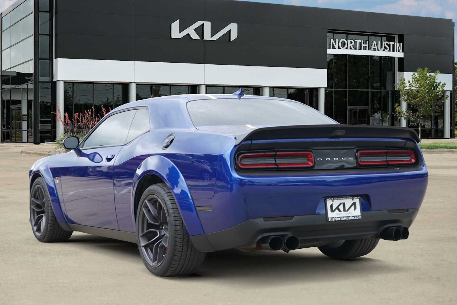 Used 2020 Dodge Challenger R/T Scat Pack RWD image 4