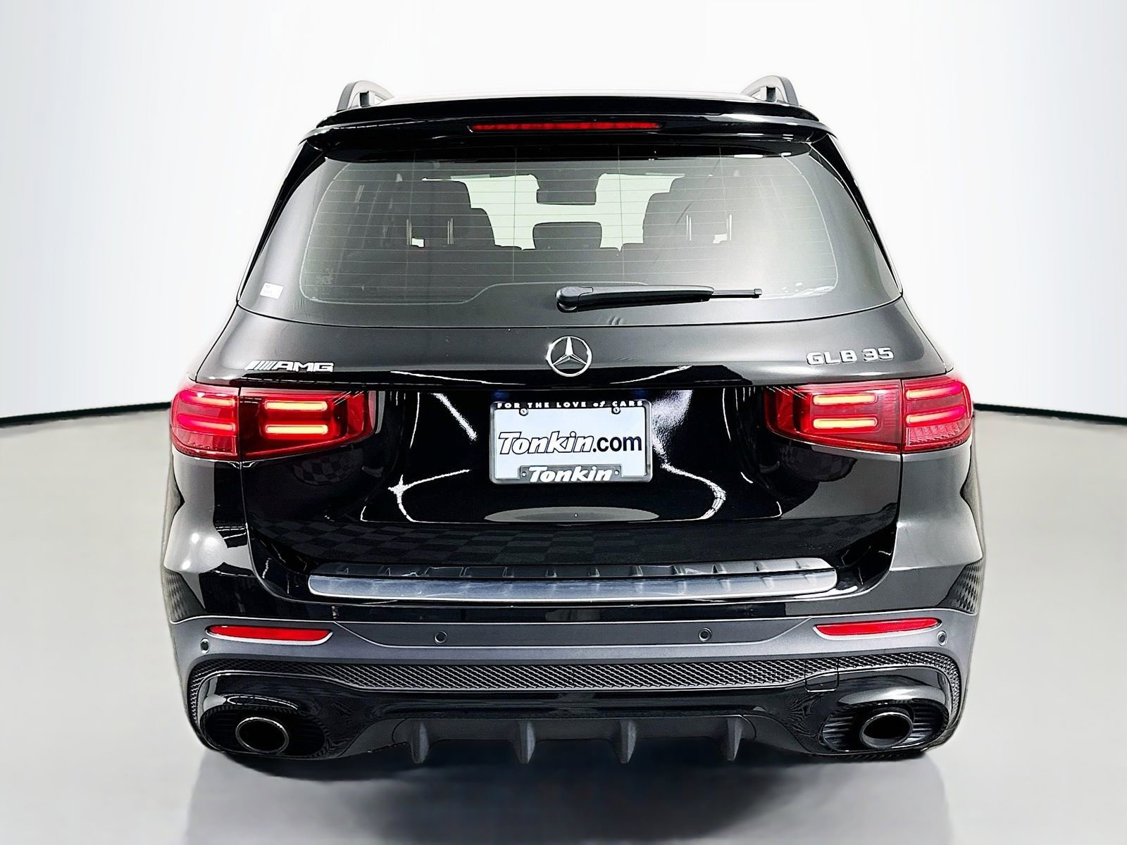 Used 2025 Mercedes-Benz GLB 35 AMG 4MATIC image 6