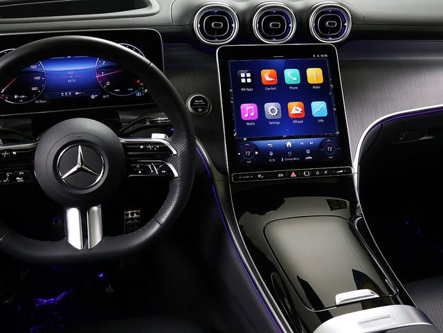 Certified 2025 Mercedes-Benz GLC 300 4MATIC image 15