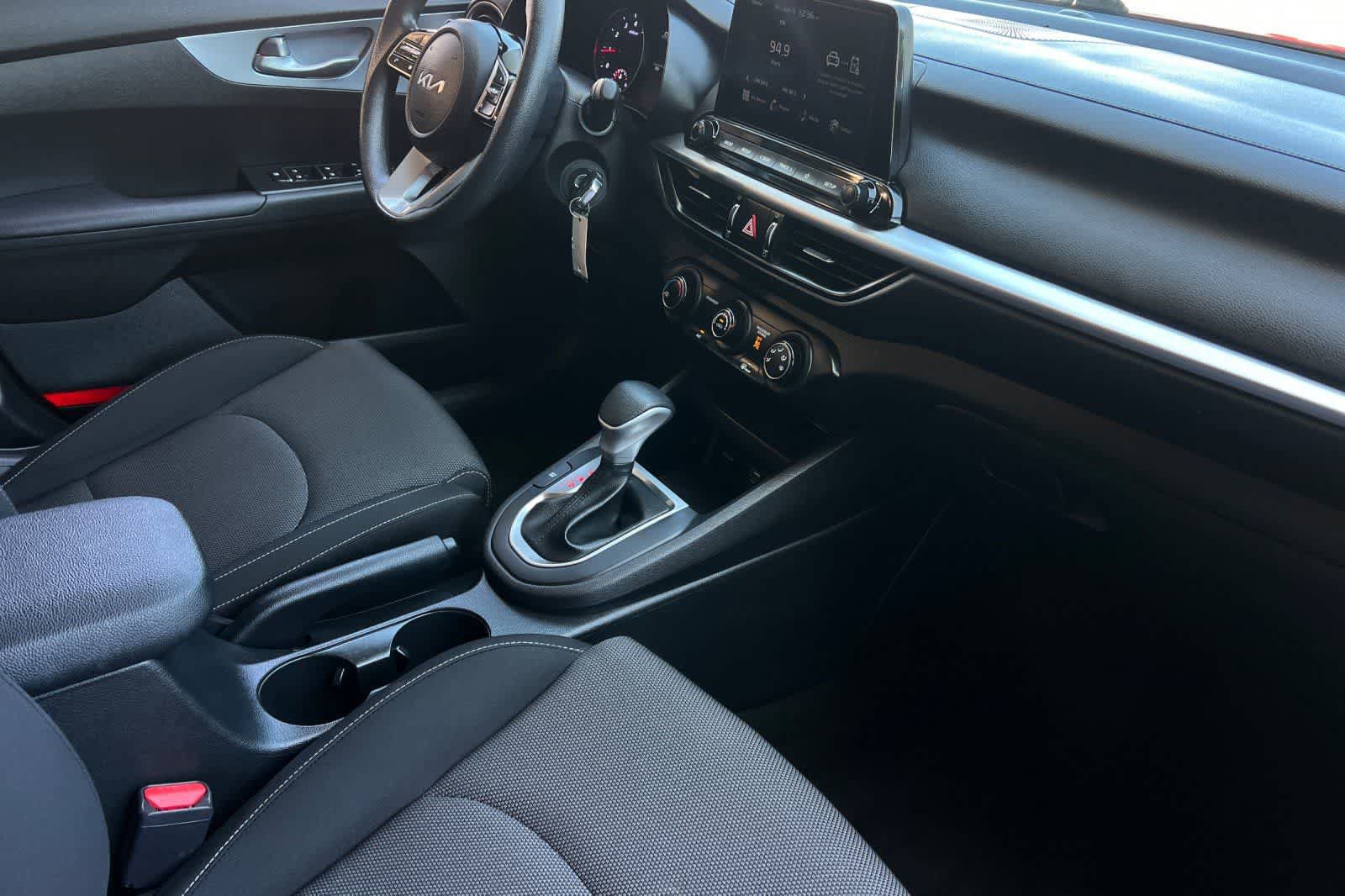 Used 2023 Kia Forte LXS FWD image 17