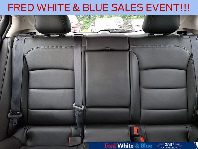Used 2018 Chevrolet Cruze Premier FWD image 19