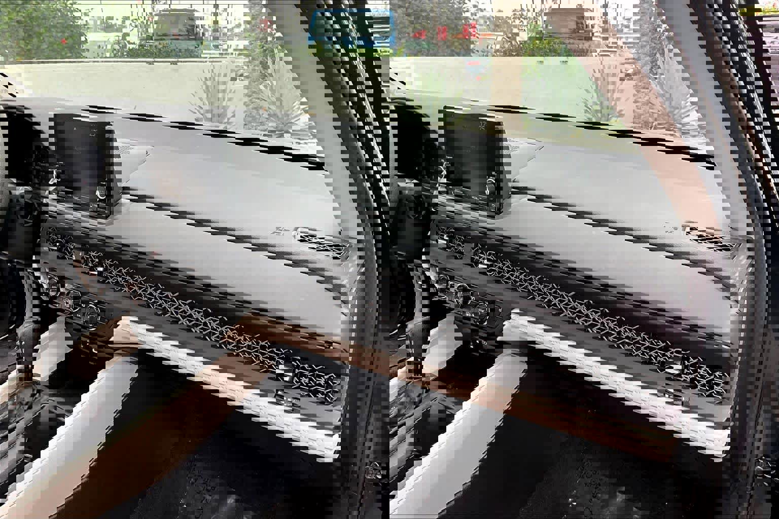 Used 2023 Honda Accord EX image 35