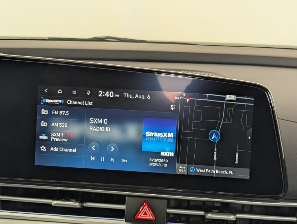 New 2026 Hyundai Elantra Limited FWD image 18