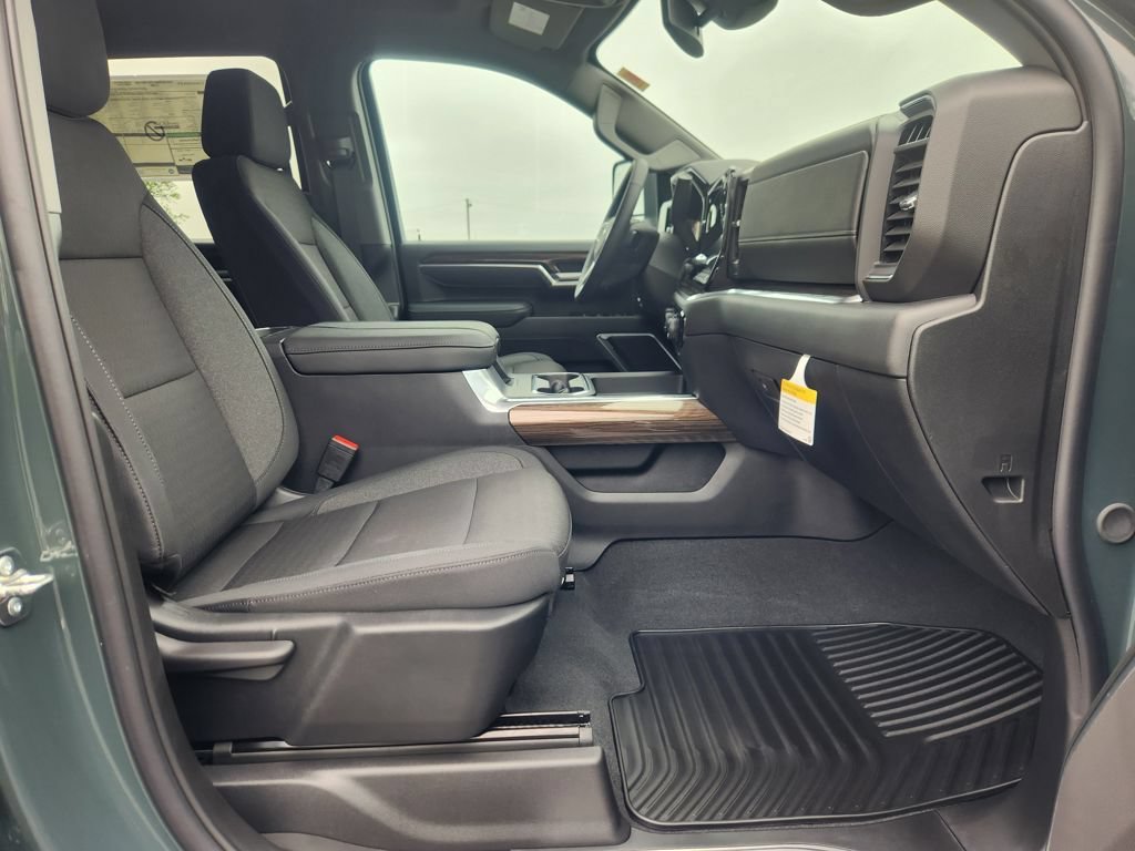 New 2026 Chevrolet Silverado 2500 LT w/ Trail Boss Package AWD/4WD image 32