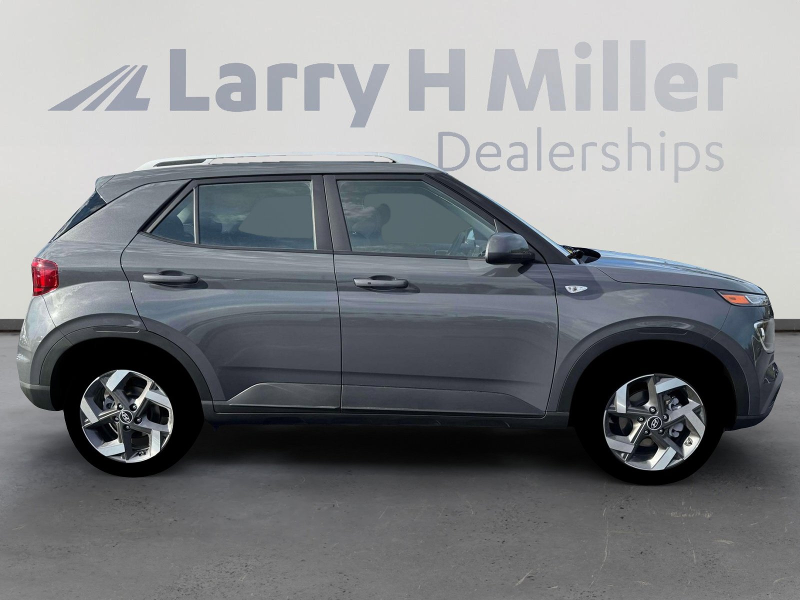 New 2026 Hyundai Venue SEL image 9