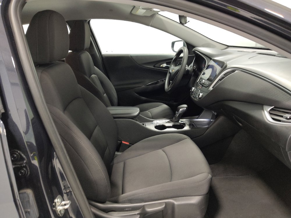 Used 2023 Chevrolet Malibu LT image 21