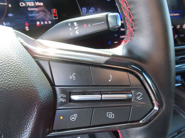 Used 2025 Chevrolet Equinox EV RS w/ Convenience Package II AWD/4WD image 19