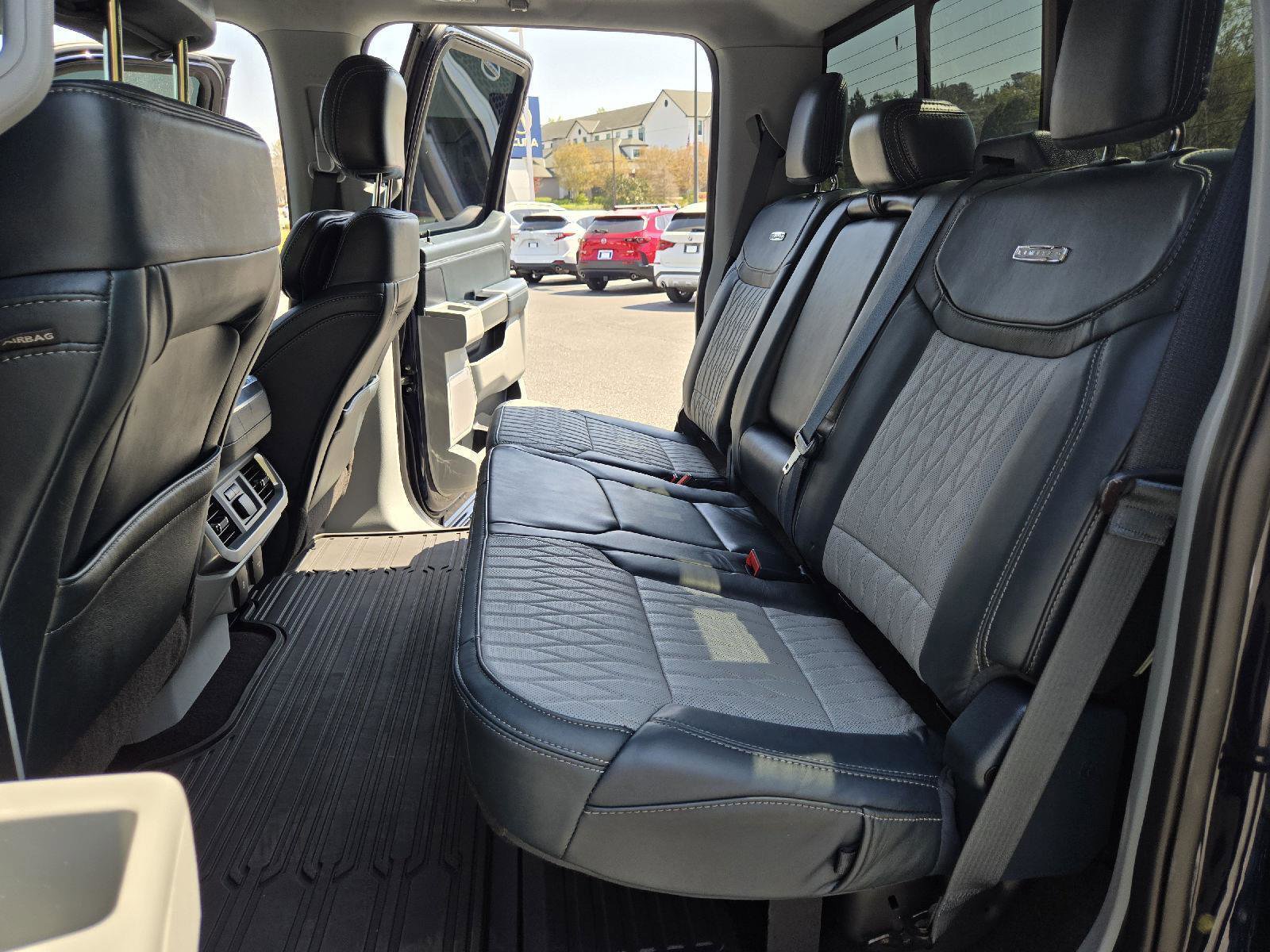 Used 2022 Ford F150 Limited image 28
