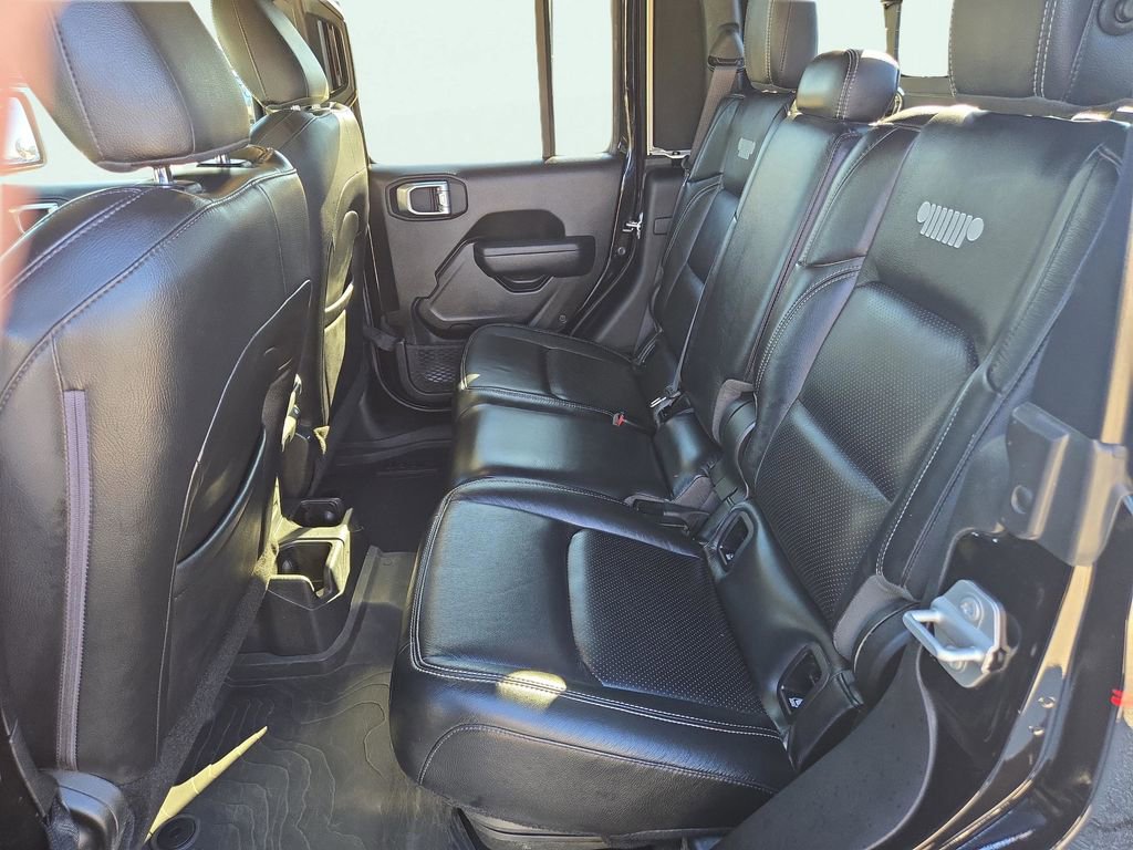 Used 2022 Jeep Gladiator Sport image 17