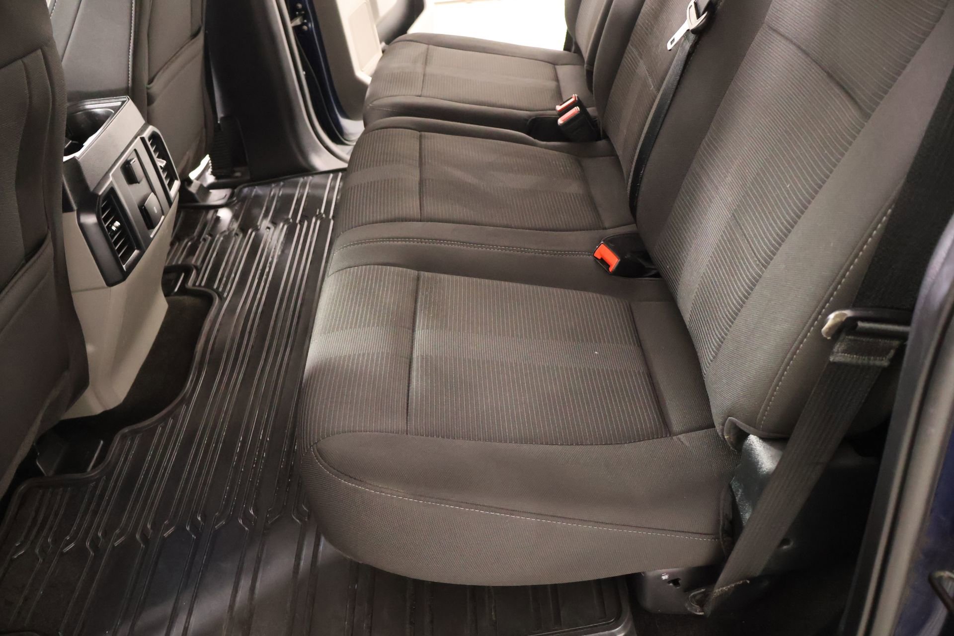 Used 2018 Ford F150 XL w/ Equipment Group 101A Mid AWD/4WD image 11