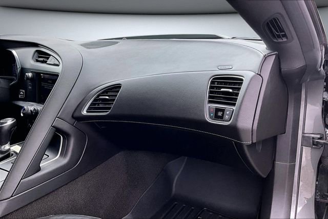 Used 2015 Chevrolet Corvette Z06 w/ 2LZ Preferred Equipment Group image 22