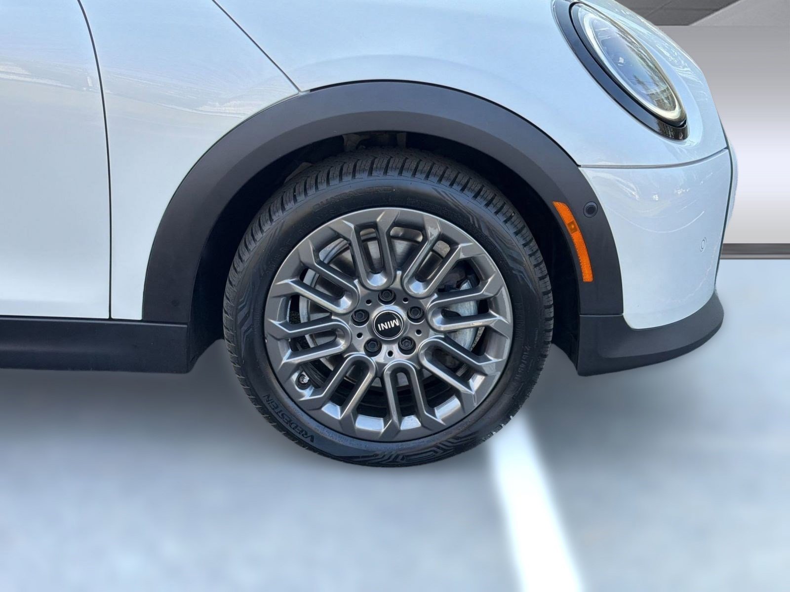 Certified 2025 MINI Cooper S image 11