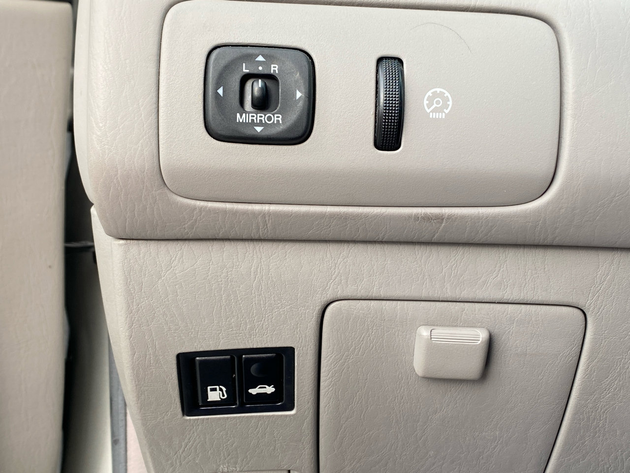 Used 2004 Lexus ES 330 image 15