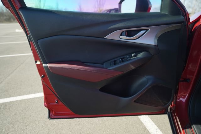 Used 2018 MAZDA CX-3 Touring image 13