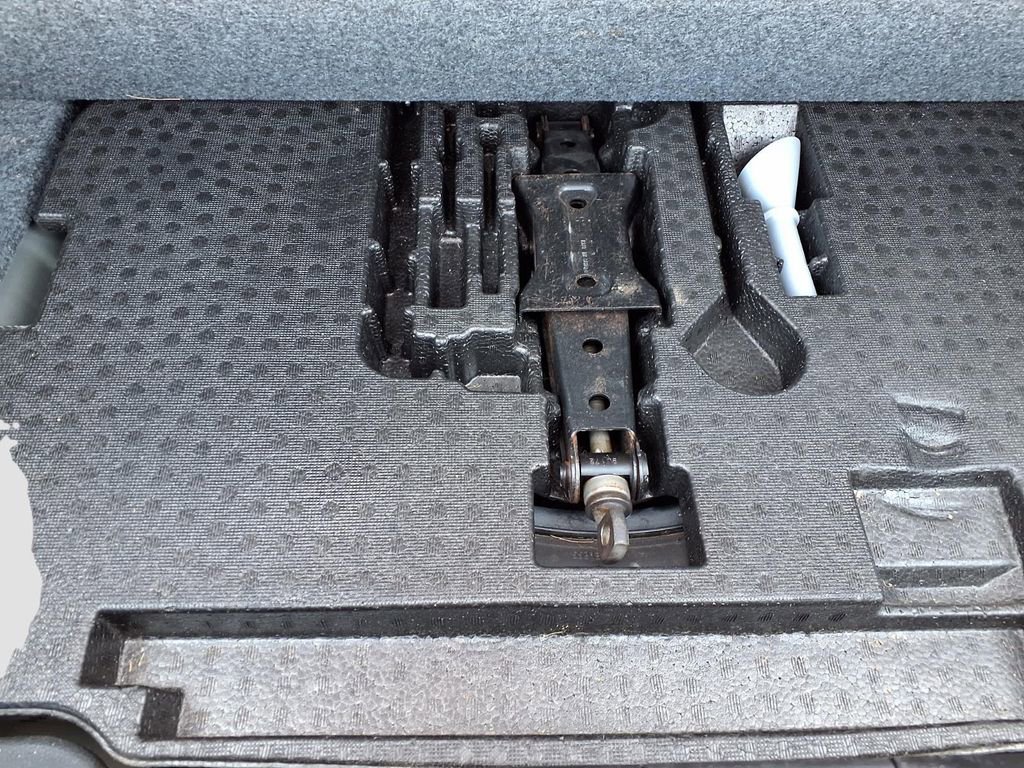 Used 2020 Honda Accord Sport image 30