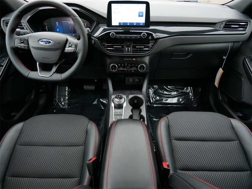 Certified 2025 Ford Escape ST-Line w/ Cold Weather Package image 13