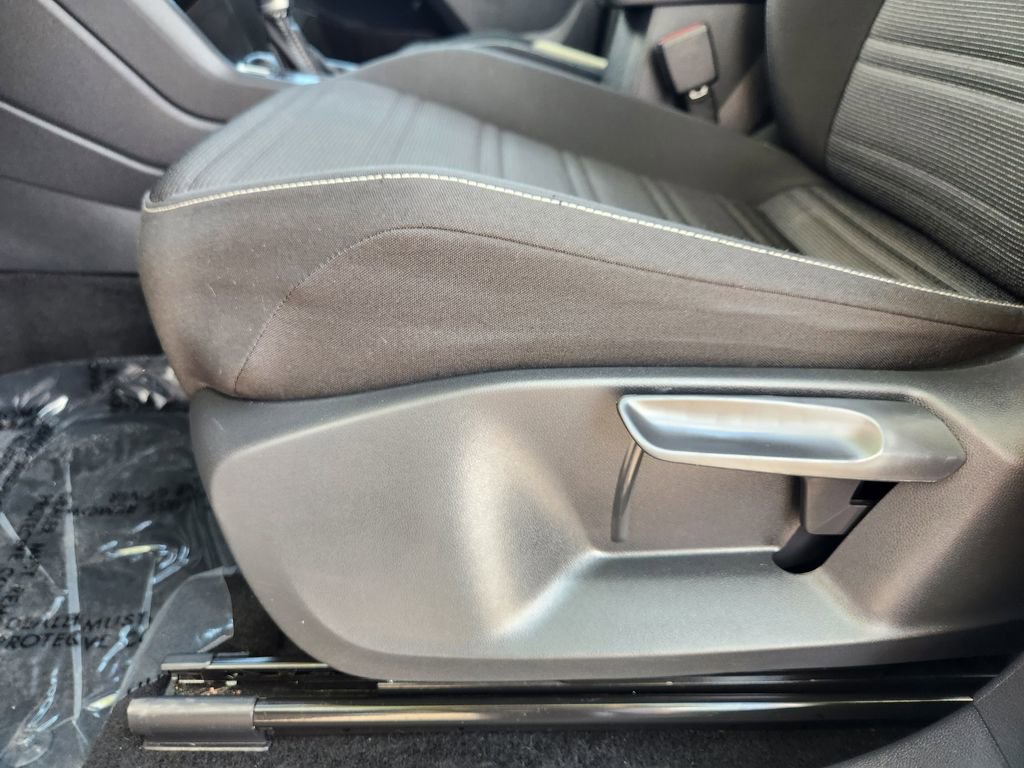 Used 2023 Volkswagen Tiguan S AWD/4WD image 15