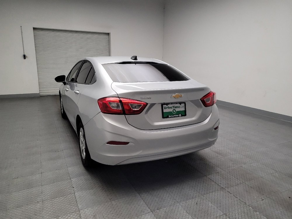 Used 2018 Chevrolet Cruze LS FWD image 6
