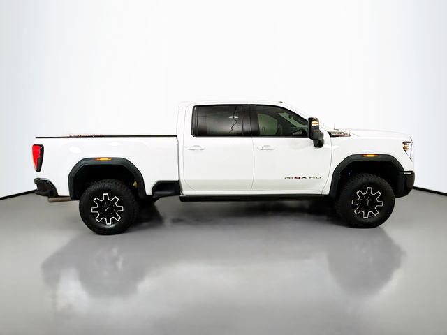 Used 2026 GMC Sierra 2500 AT4X AWD/4WD image 9
