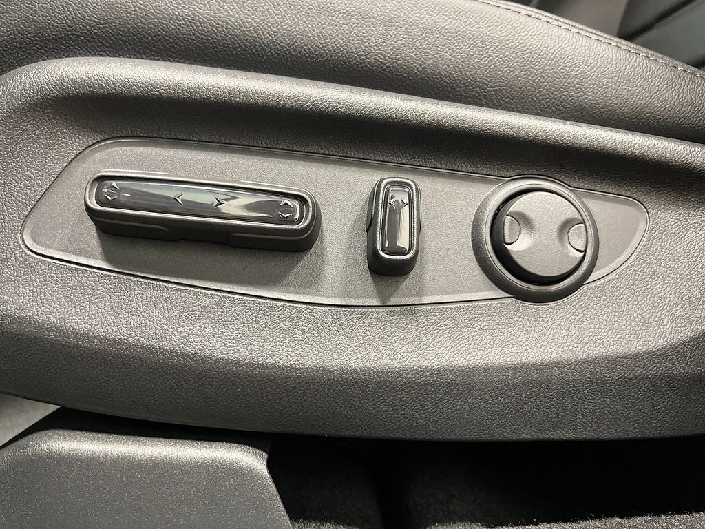 New 2026 Honda CR-V EX-L image 13