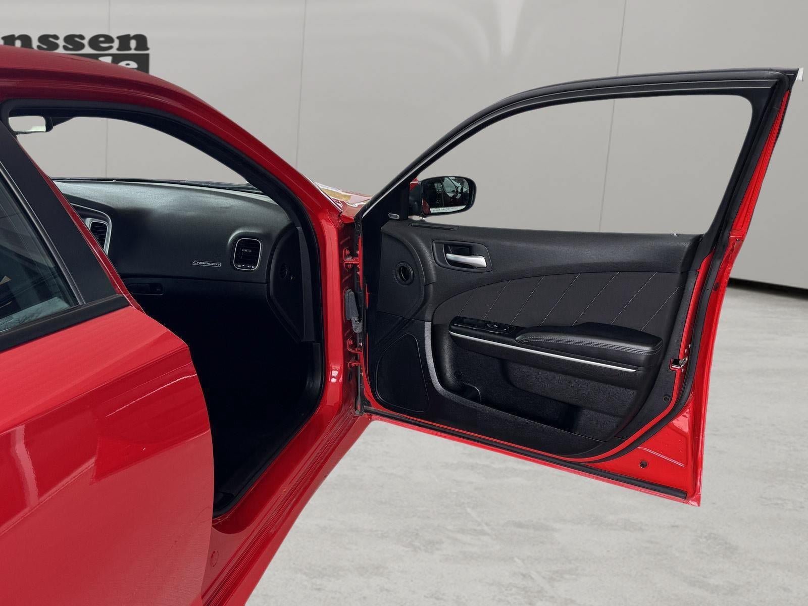 Used 2022 Dodge Charger GT RWD image 35