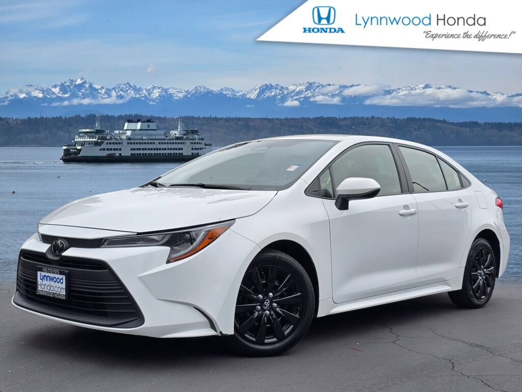 Used 2023 Toyota Corolla LE w/ Carpet Mat Package (TMS)