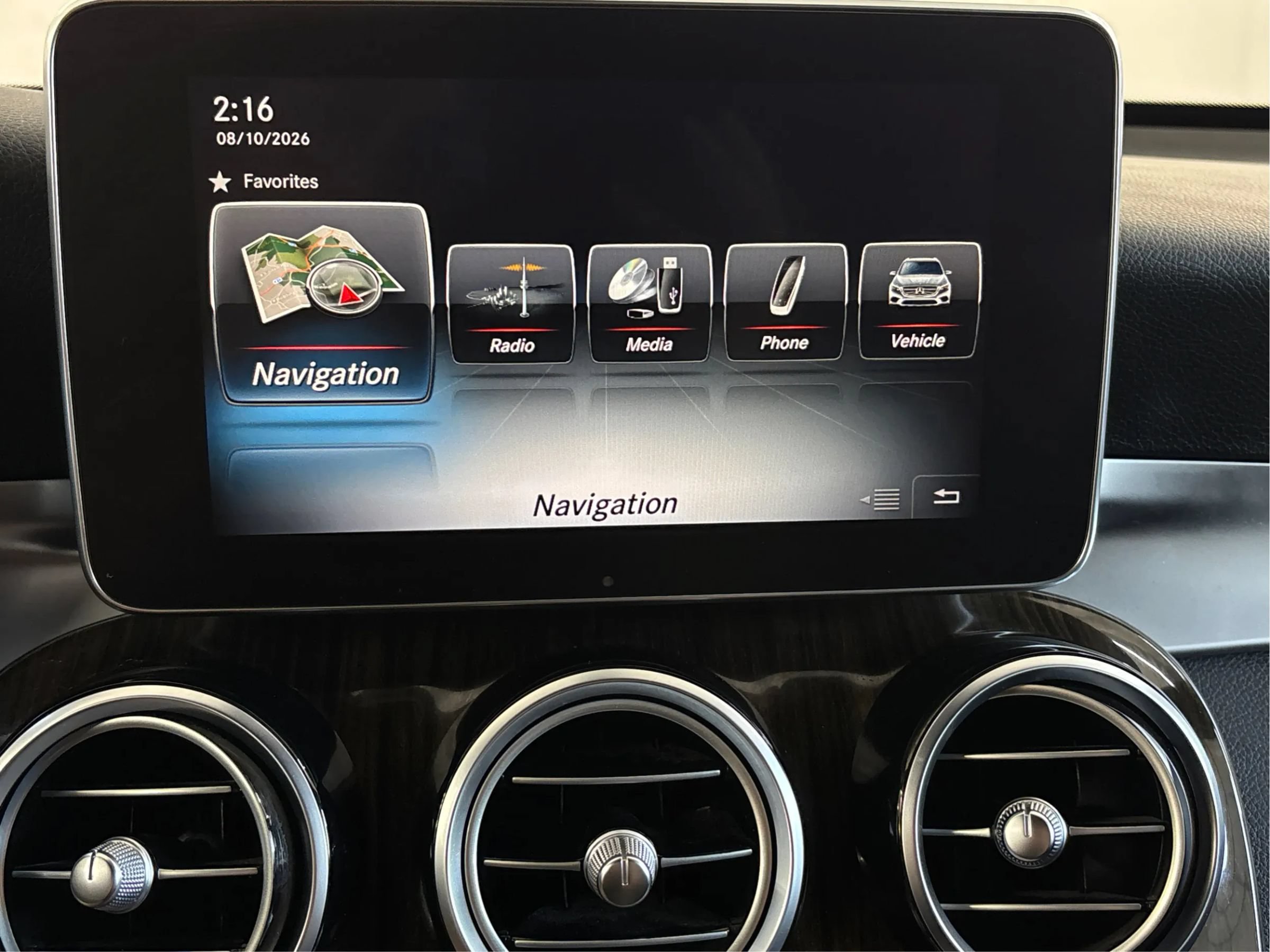 Used 2018 Mercedes-Benz GLC 300 4MATIC image 19