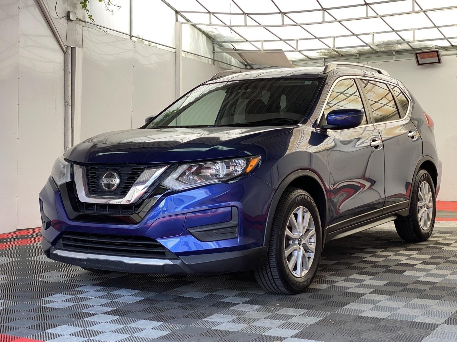 Used 2020 Nissan Rogue SV FWD image 3