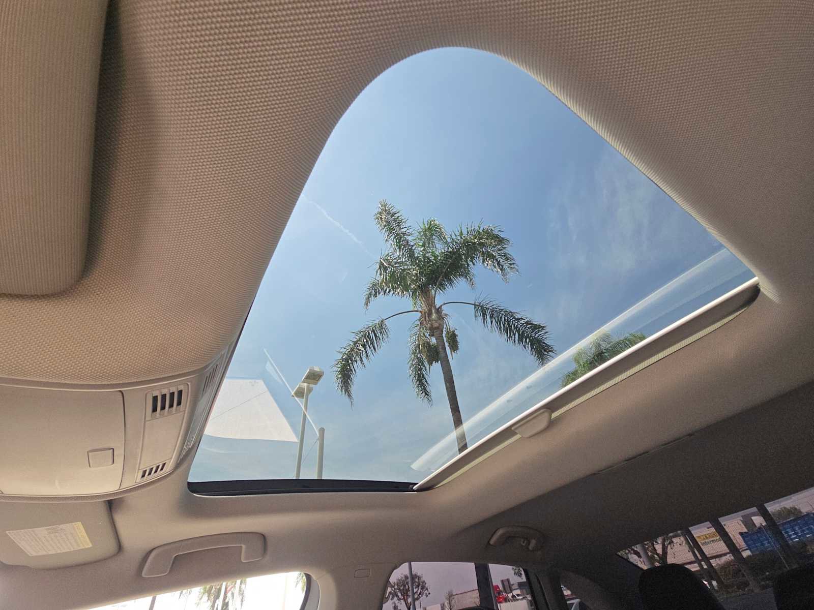 Used 2019 Volkswagen Jetta SE image 32