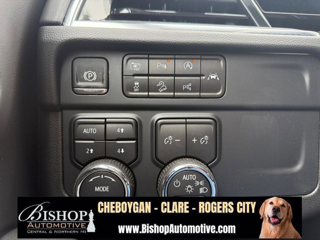 Used 2025 Chevrolet Tahoe Z71 image 32