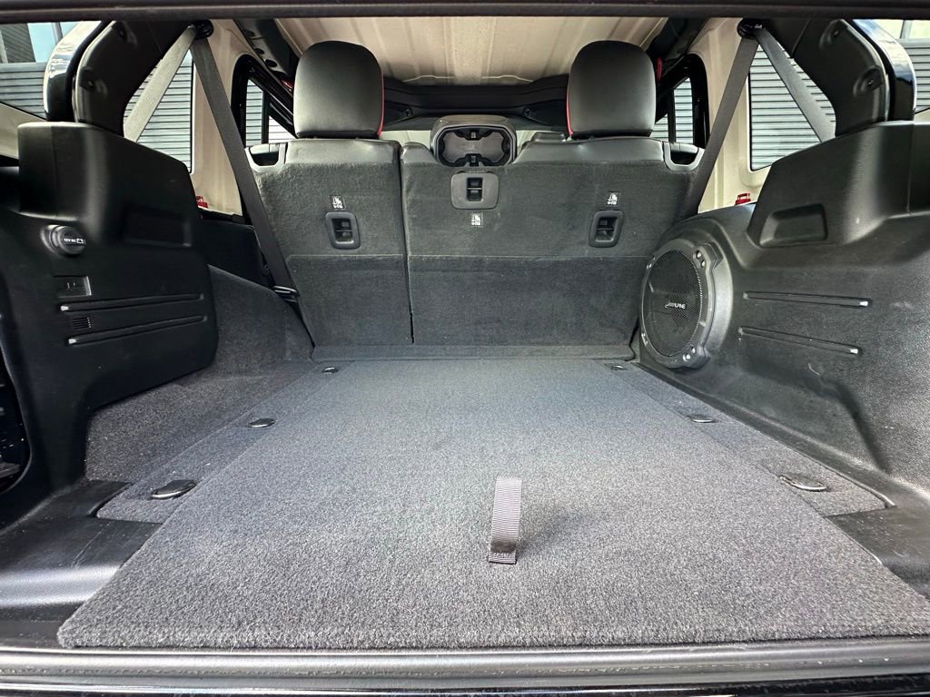 Used 2021 Jeep Wrangler Unlimited Rubicon image 38