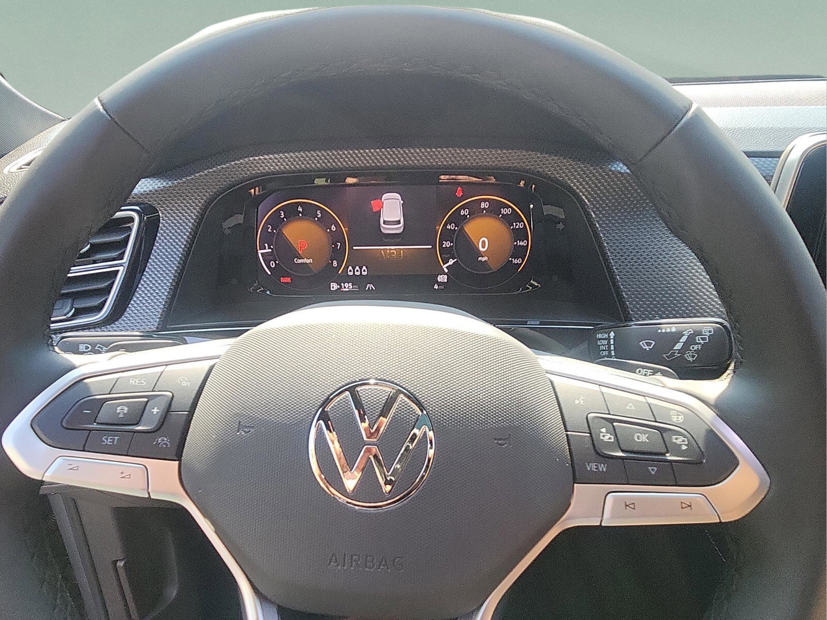 New 2026 Volkswagen Atlas Cross Sport SEL R-Line image 20