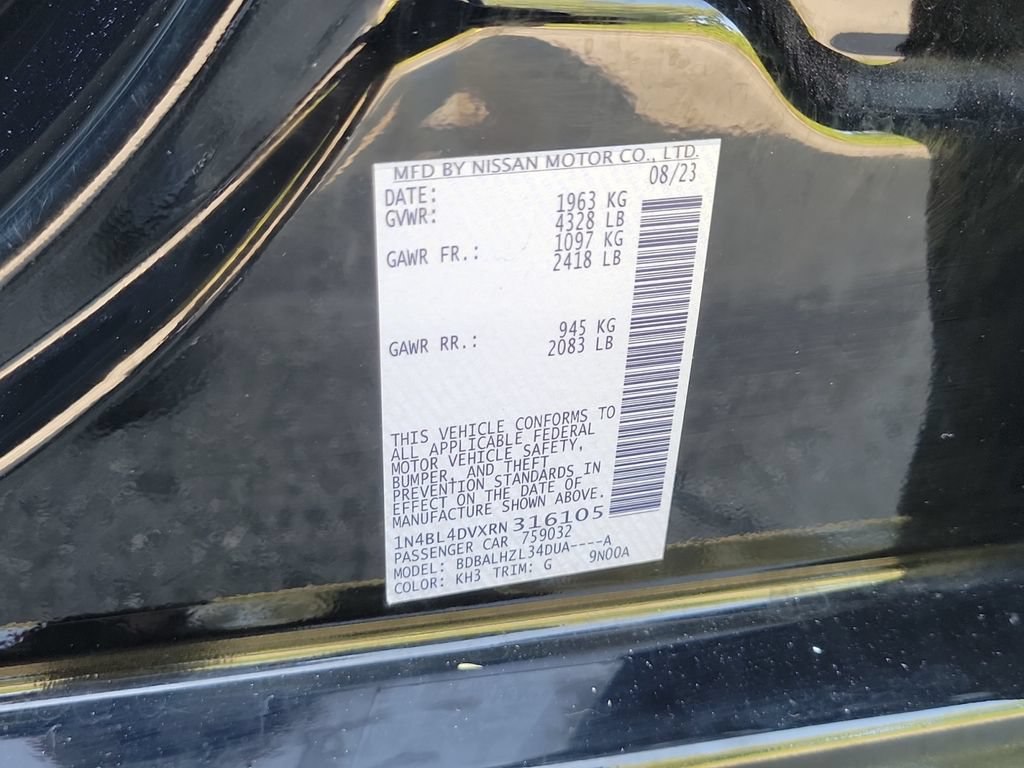 Used 2024 Nissan Altima 2.5 SV FWD image 28