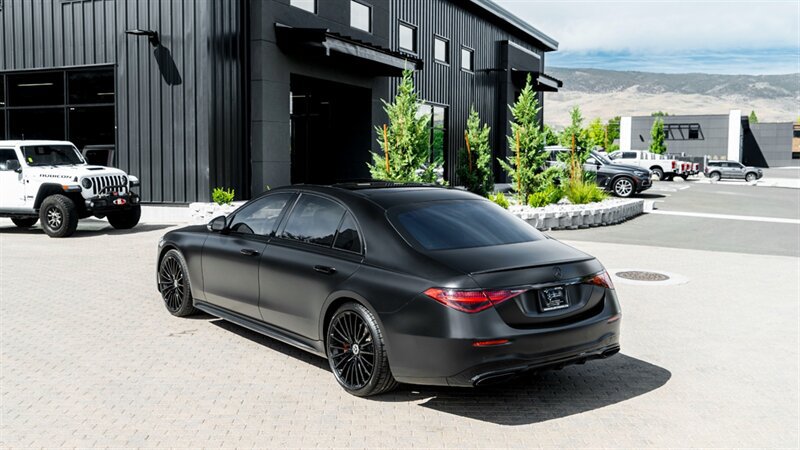 Used 2022 Mercedes-Benz S 500 4MATIC image 8