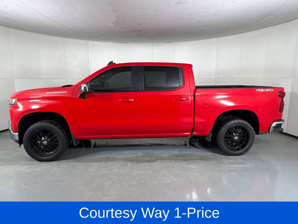 Used 2021 Chevrolet Silverado 1500 LT w/ Bed Protection Package AWD/4WD image 6