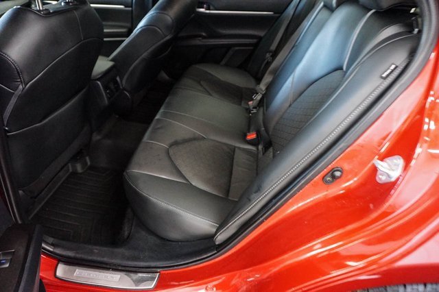 Used 2022 Toyota Camry XSE image 12