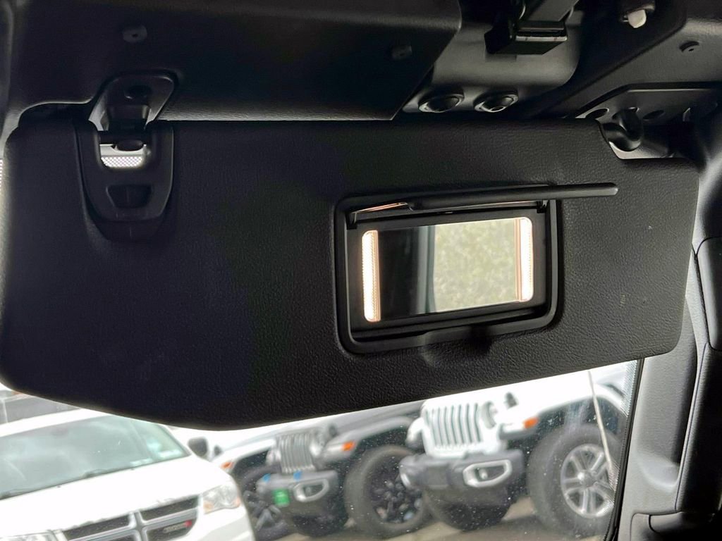 Certified 2022 Jeep Wrangler Unlimited Sport image 26
