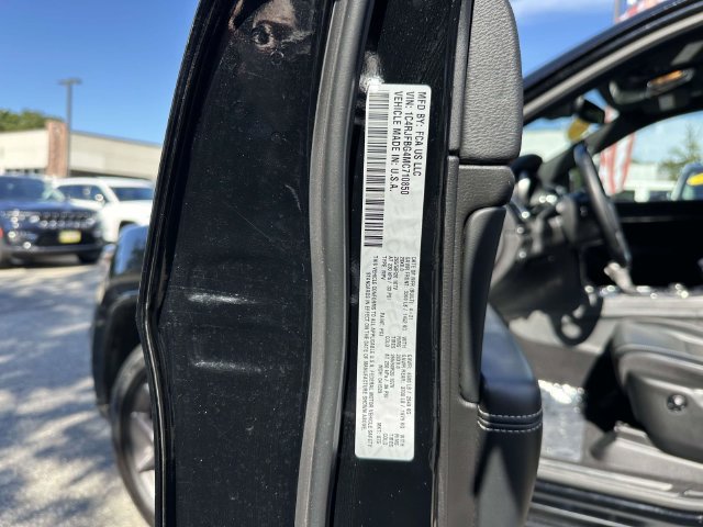 Certified 2021 Jeep Grand Cherokee Limited w/ Quick Order Package 28K 80th AWD/4WD image 18