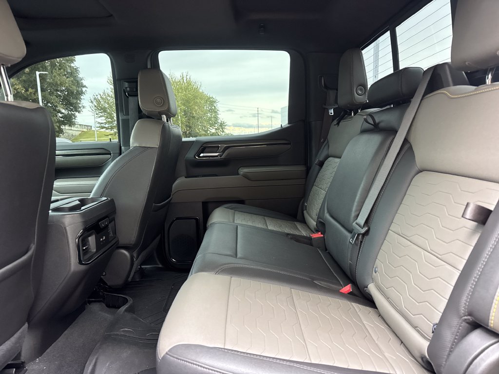 Used 2022 Chevrolet Silverado 1500 ZR2 AWD/4WD image 11