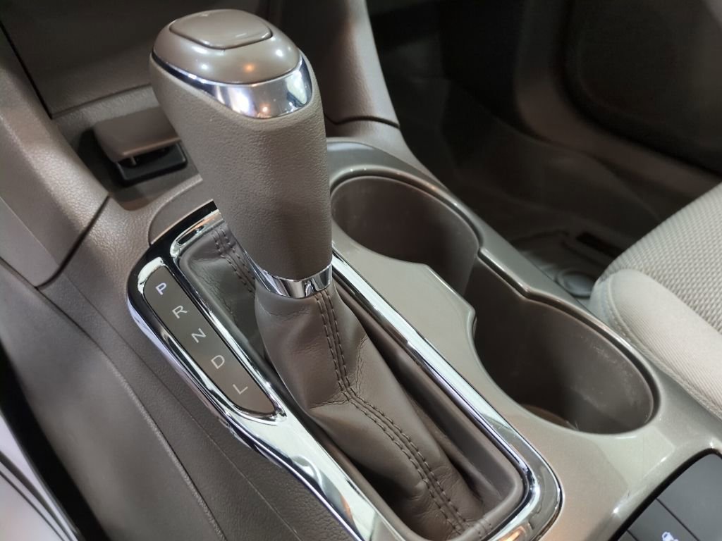 Used 2018 Chevrolet Cruze LT w/ Convenience Package image 14