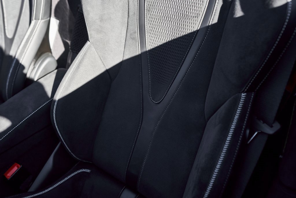 Used 2024 McLaren 750S Spider image 45