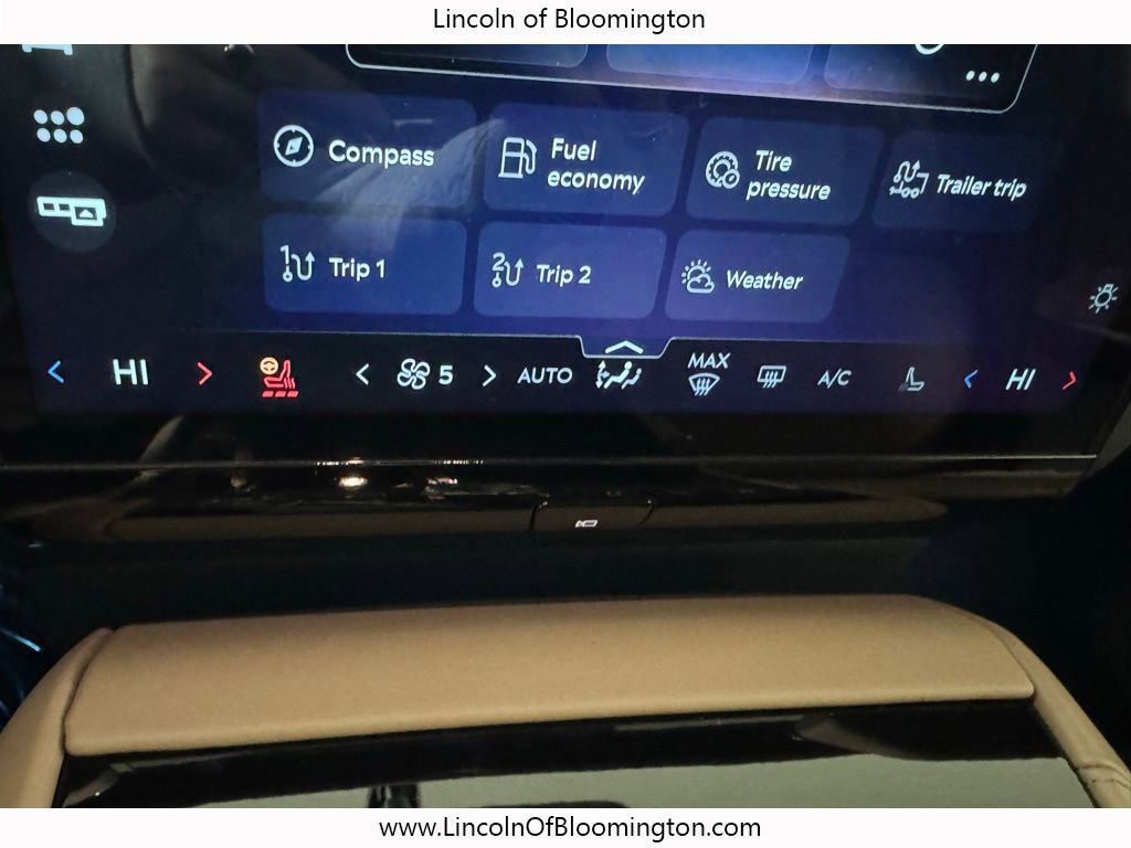New 2026 Lincoln Navigator L Black Label AWD/4WD image 59