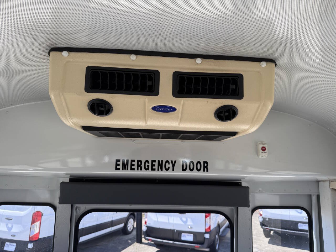 Used 2006 Chevrolet Express 3500 w/ School Bus Package RWD image 9