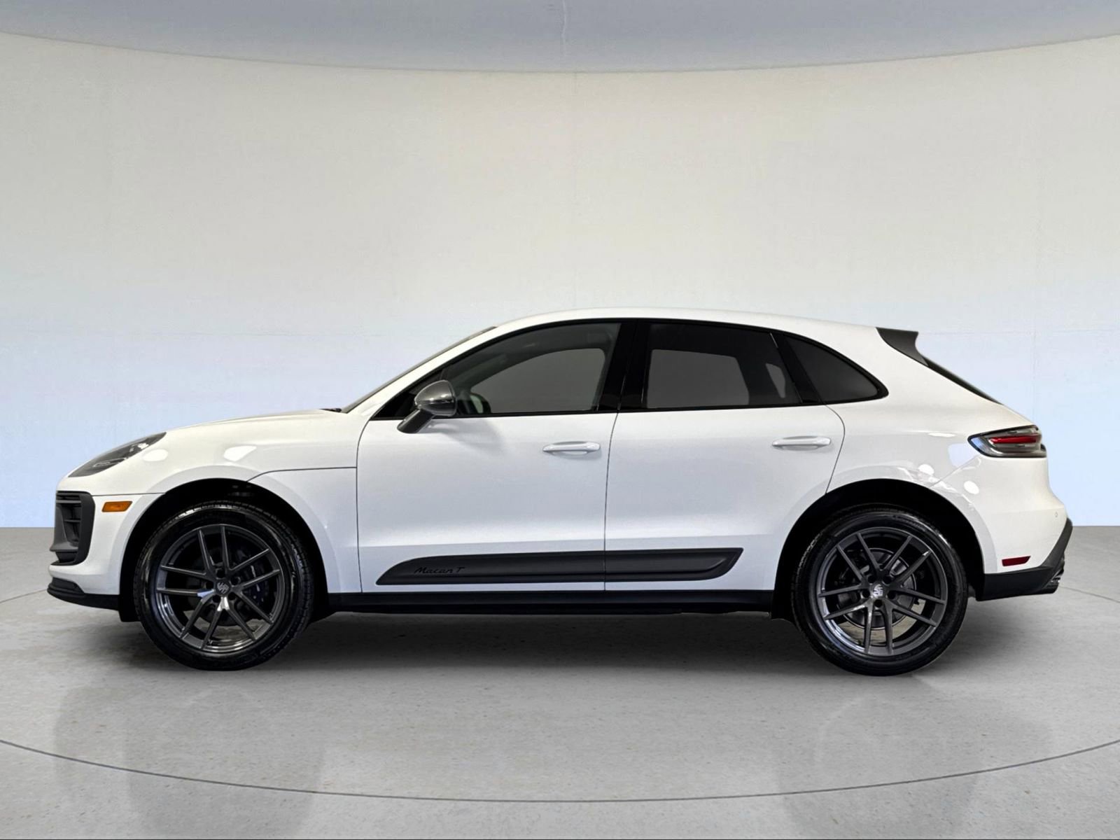 New 2026 Porsche Macan Turbo AWD/4WD video 2