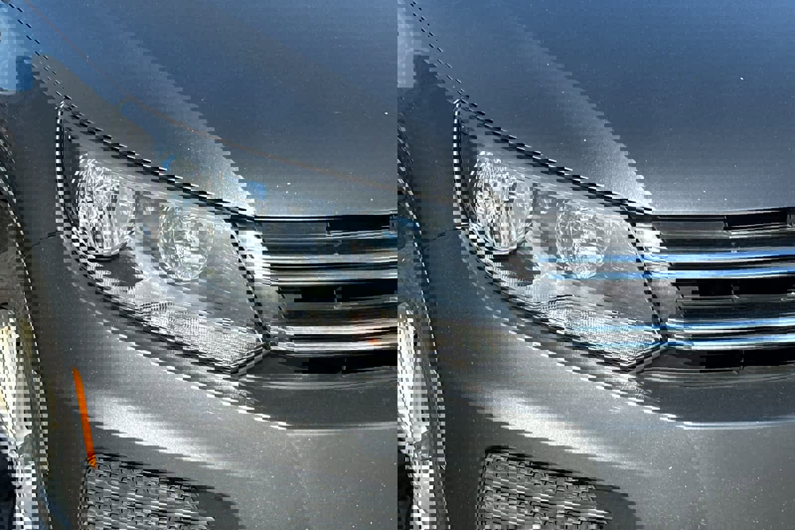 Used 2017 Volkswagen Tiguan Limited w/ Premium Package image 14